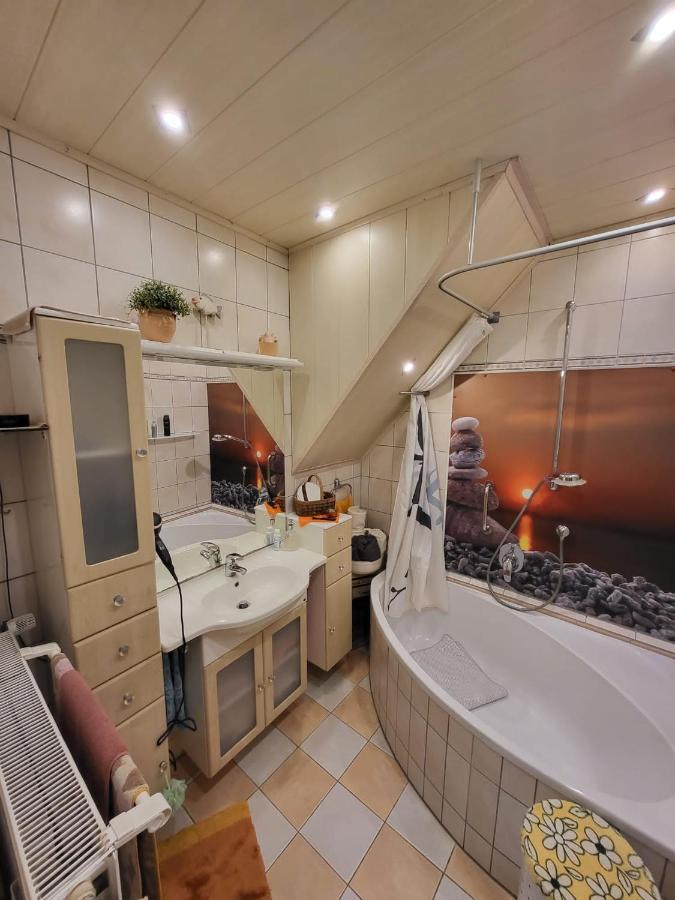 Dungenheim Ferienwohnung Haus Luzia מראה חיצוני תמונה